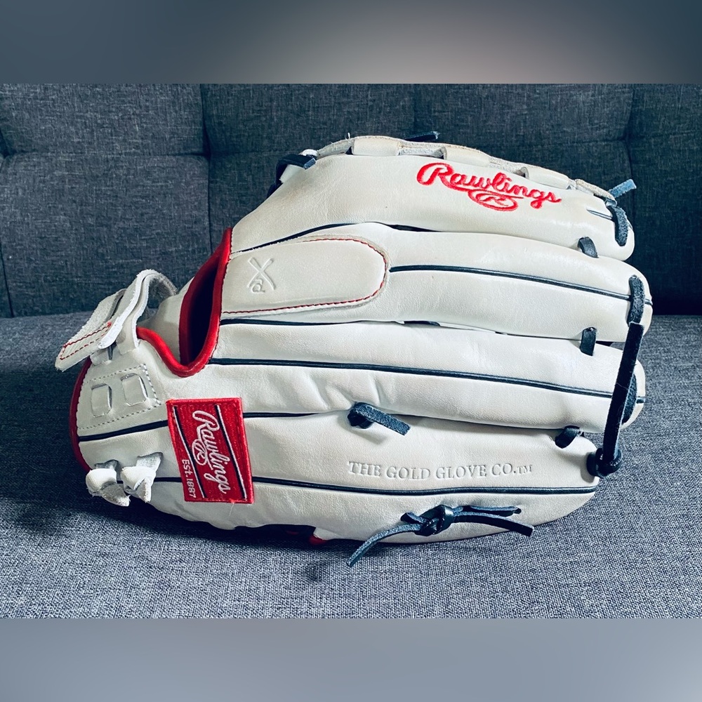 Rawlings RLA125FS-15WNS Liberty Advanced Fastpitch Softball Glove Bundle - Picture 5 of 15